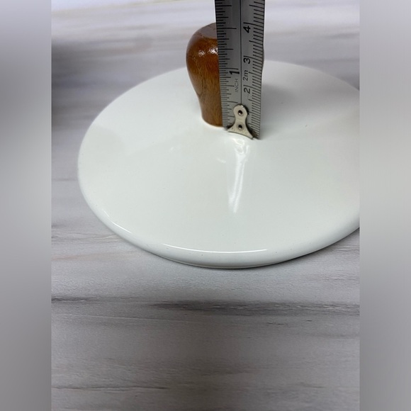 3/55$ Cottage core Vintage 1970s Enamelware Pot with‎ wood handles - Picture 8 of 16